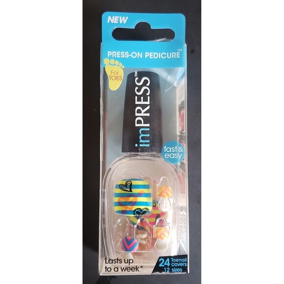 Kiss ImPress Press-On Pedicure Toe Nails Mystery Girl (Hearts/Stripes) NEW! - Picture 1 of 3